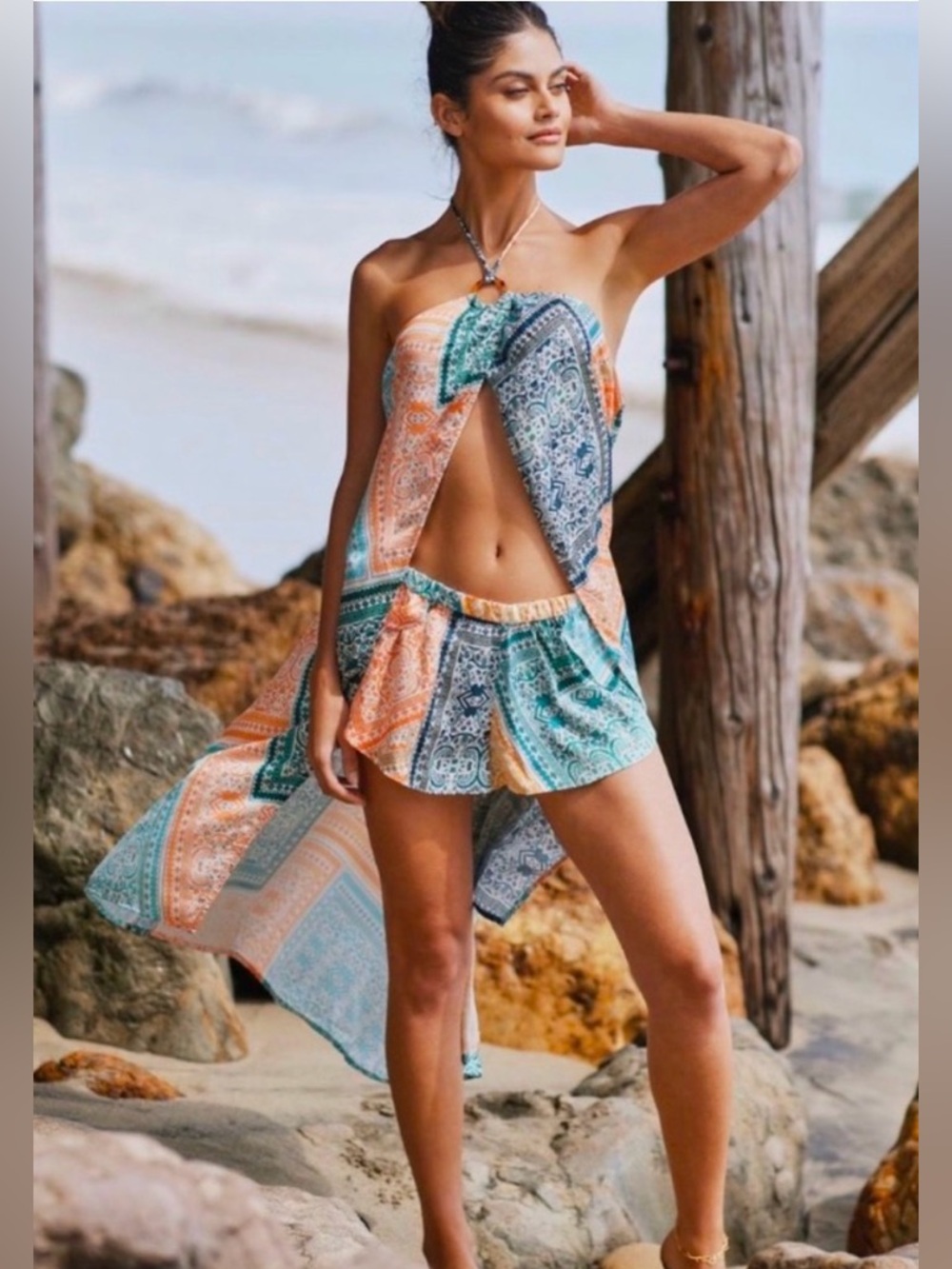 NWT Anthropologie The Brea
Cover-Up size S.